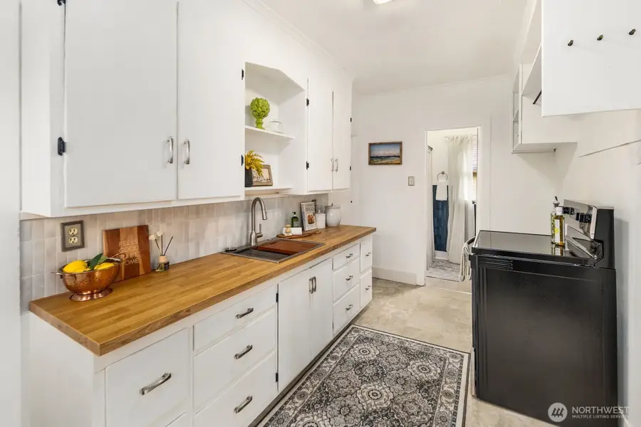 13537 52nd Avenue S, Tukwila, WA 98168 - #3