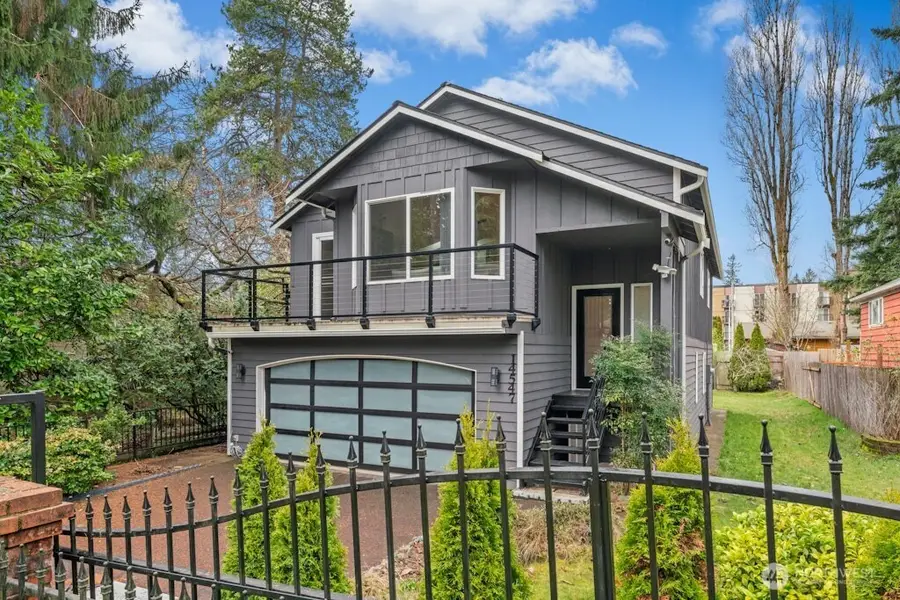 14547 Evanston Avenue N, Shoreline, WA 98133 - #3