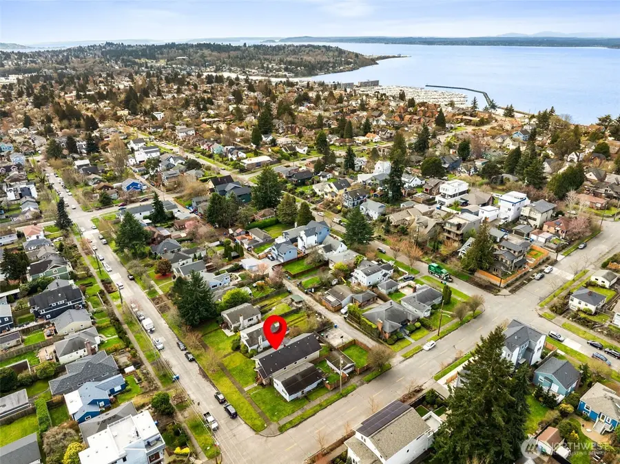 7755 29th Avenue Nw, Seattle, WA 98117 - #3