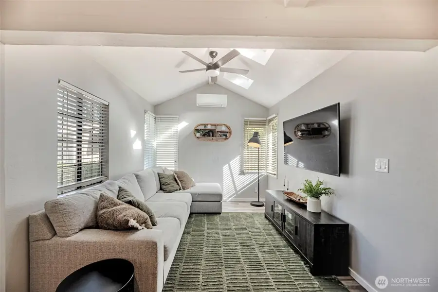 13825 Fender Drive, Lynnwood, WA 98087 - #3