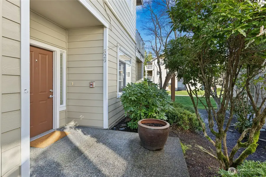 529 241st Lane Se, Sammamish, WA 98074 - #2