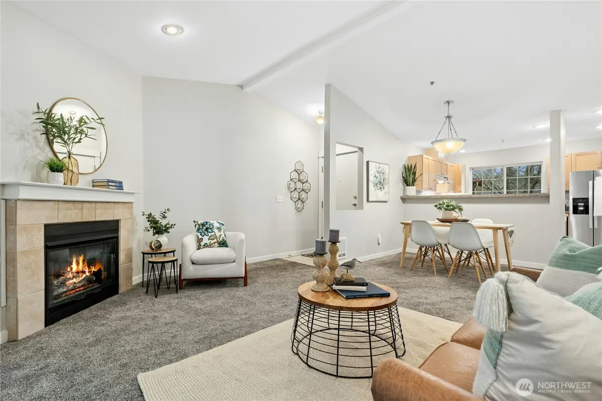 25025 SE Klahanie Boulevard #D302, Sammamish, WA 98029 - #1