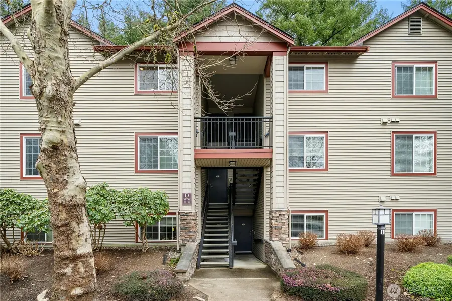 25025 SE Klahanie Boulevard #D302, Sammamish, WA 98029 - #2