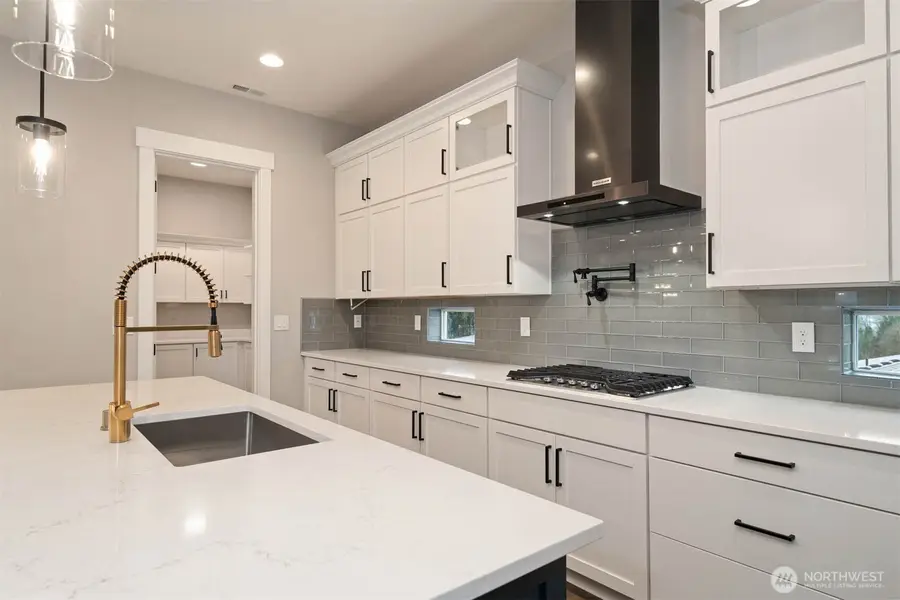 13021 75th Place S, Seattle, WA 98178 - #2