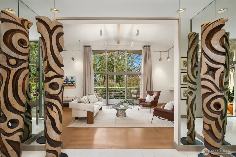 7640 NE 32nd Street, Medina, WA 98039 - #2