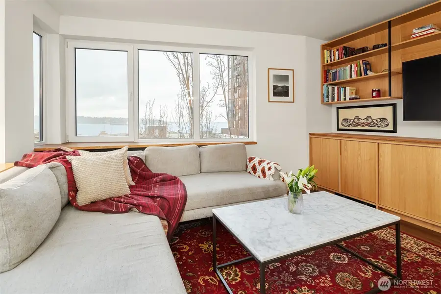 2504 Western Avenue #422, Seattle, WA 98121 - #3