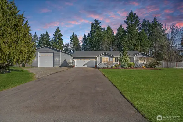 15112 Champion Estates Drive Se, Yelm, WA 98597