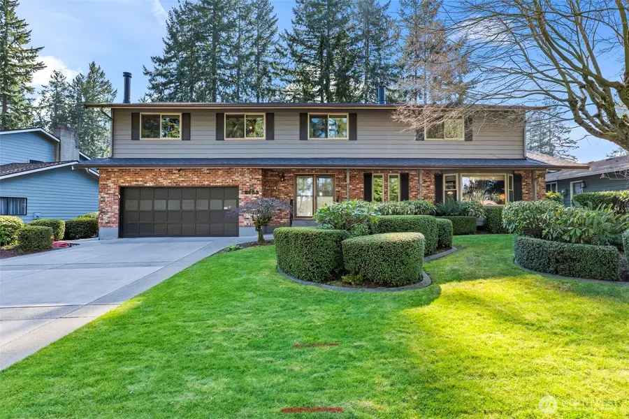 8902 Park Ridge Drive W, University Place, WA 98467 - #2