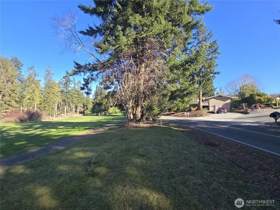 296 Taylor Blvd, Sequim, WA 98382 - #3