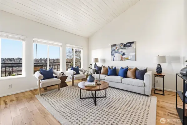 1965 12th Avenue W #403, Seattle, WA 98119