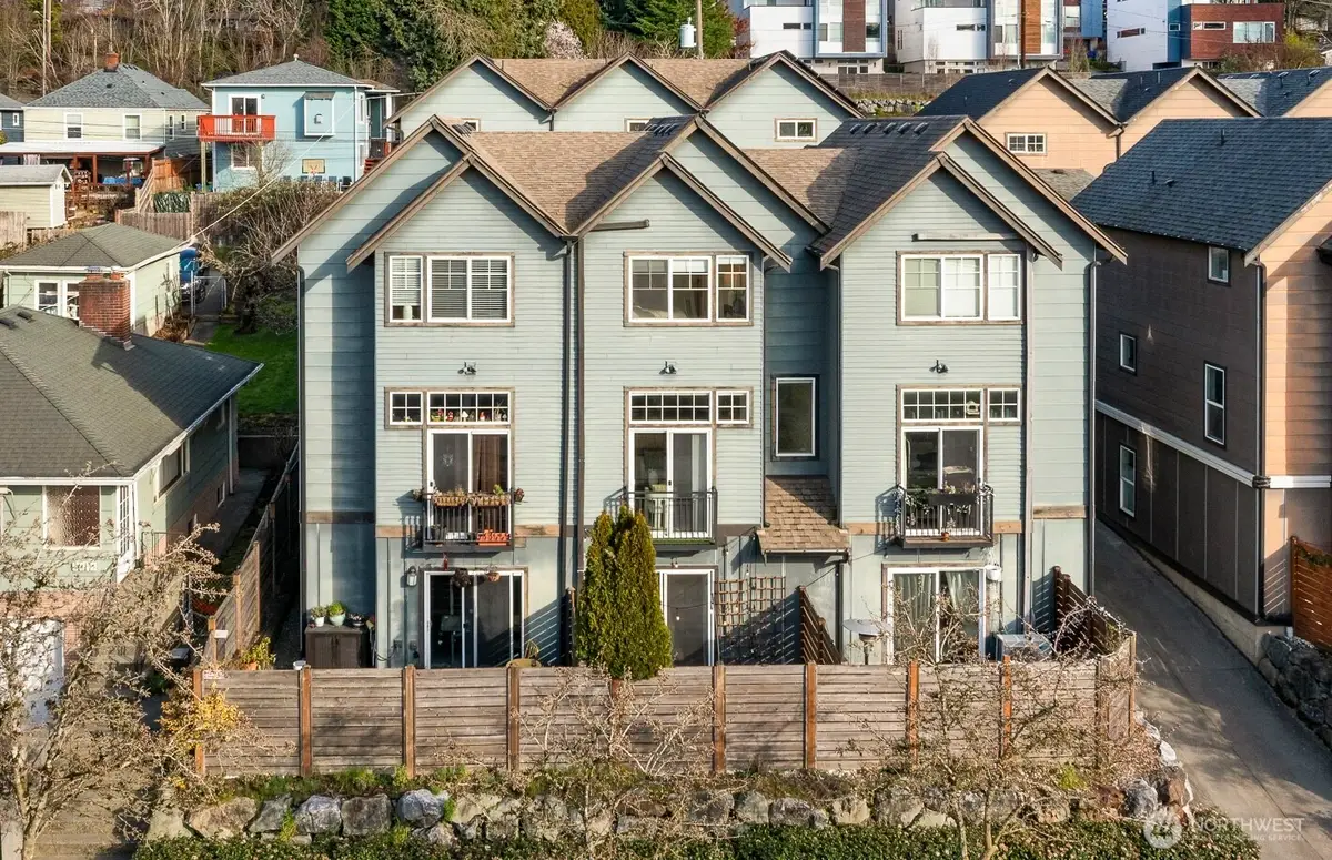 5020 Delridge Way Sw #B, Seattle, WA 98106 - #1