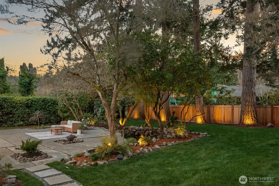 10009 45th Avenue Ne, Seattle, WA 98125 - #2