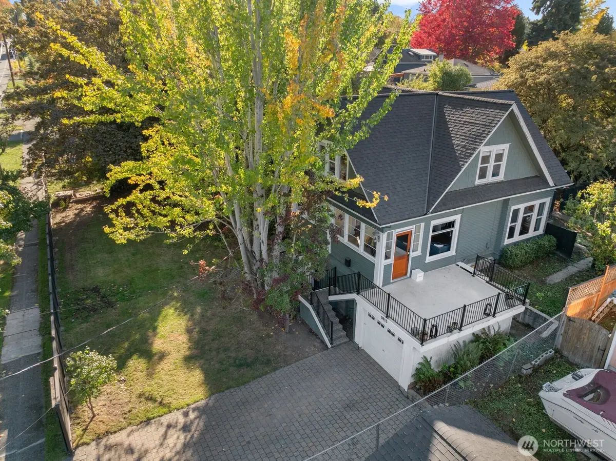 9615 57th Avenue S, Seattle, WA 98118 - #1