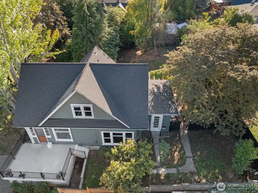 9615 57th Avenue S, Seattle, WA 98118 - #2