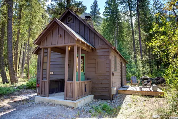 17798 Hwy 20 #C-5, Mazama, WA 98833