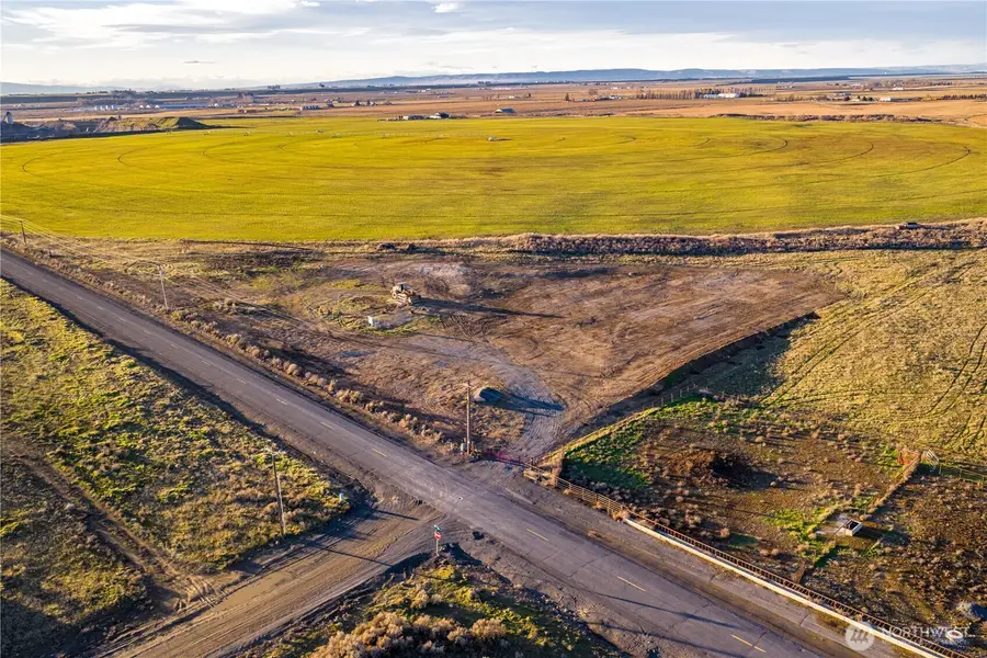 2 Mae Valley Road Ne, Moses Lake, WA 98837 - #2