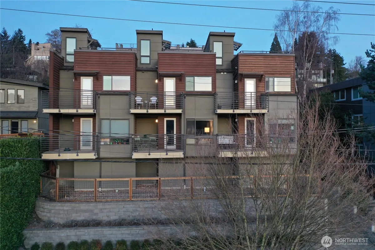 2046 14th Avenue W #B, Seattle, WA 98119 - #1