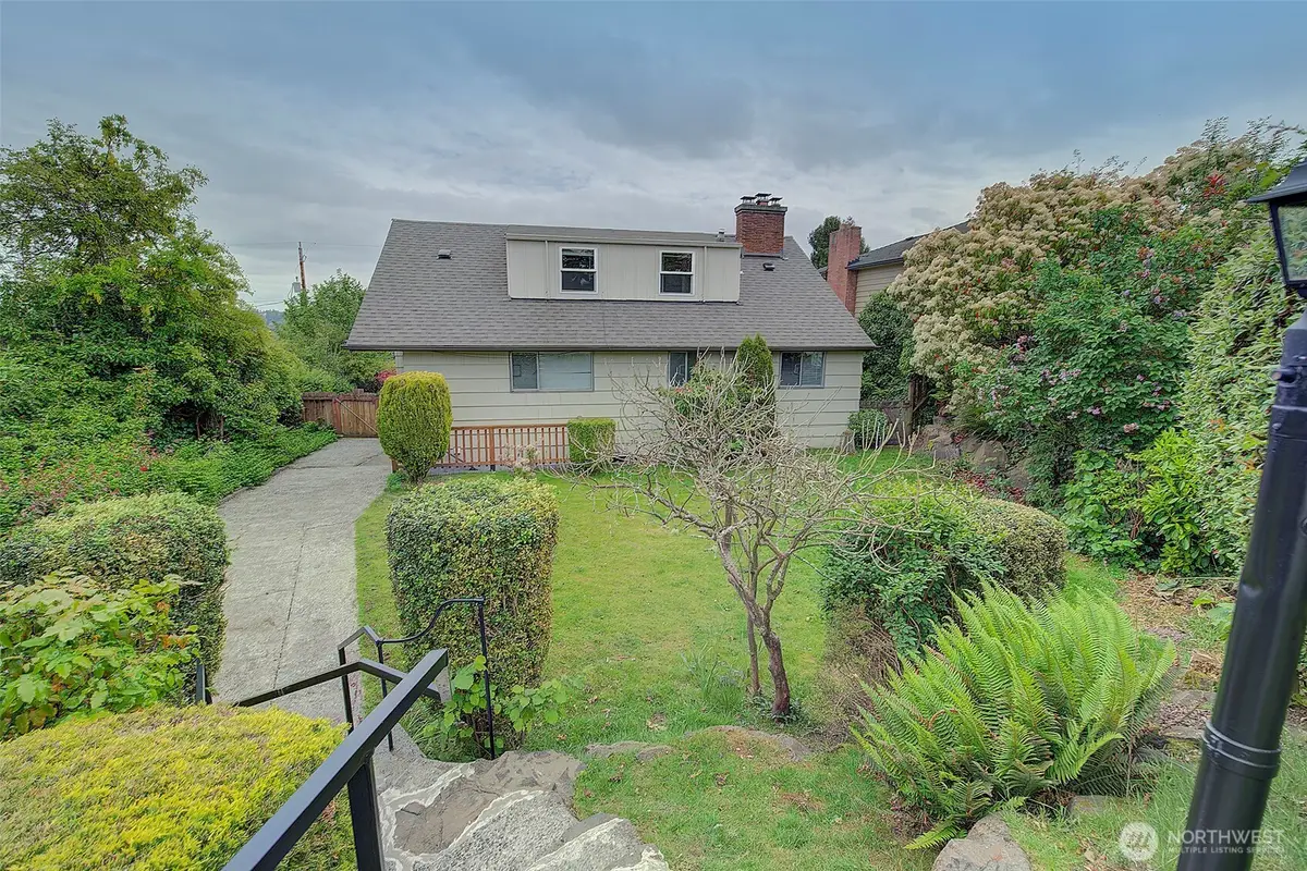 4045 29th Avenue W, Seattle, WA 98199 - #1