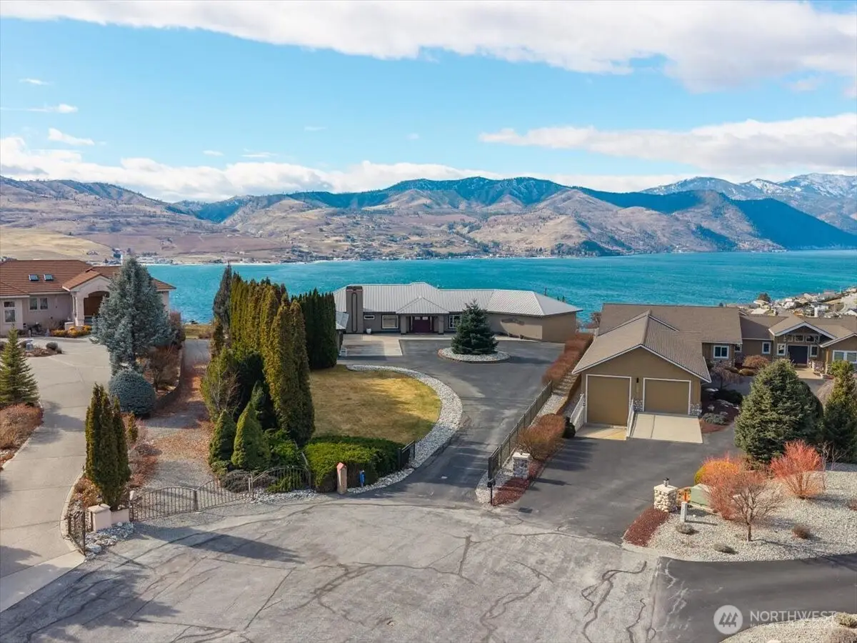333 Highpoint Place, Chelan, WA 98816 - #1