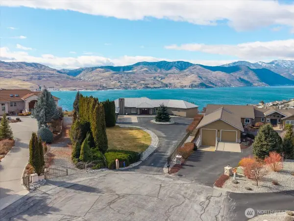 333 Highpoint Place, Chelan, WA 98816