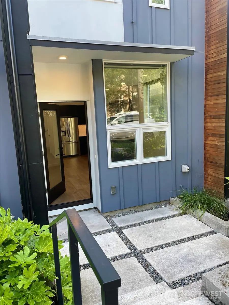 3307 Wetmore Avenue S #A, Seattle, WA 98144 - #2