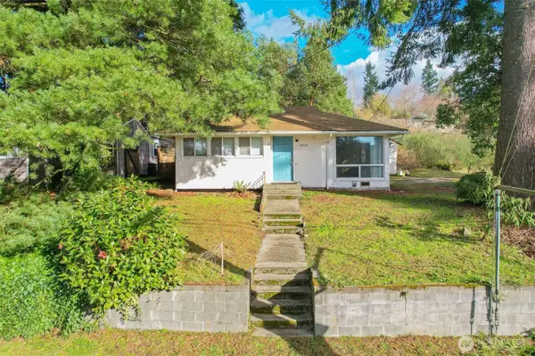 18804 10th Avenue Ne, Shoreline, WA 98155