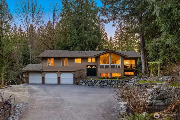 21743 NE 176th Place, Woodinville, WA 98077