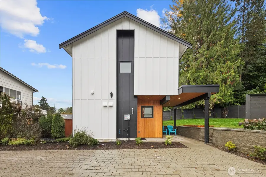 9692 51st Avenue S, Seattle, WA 98118 - #3