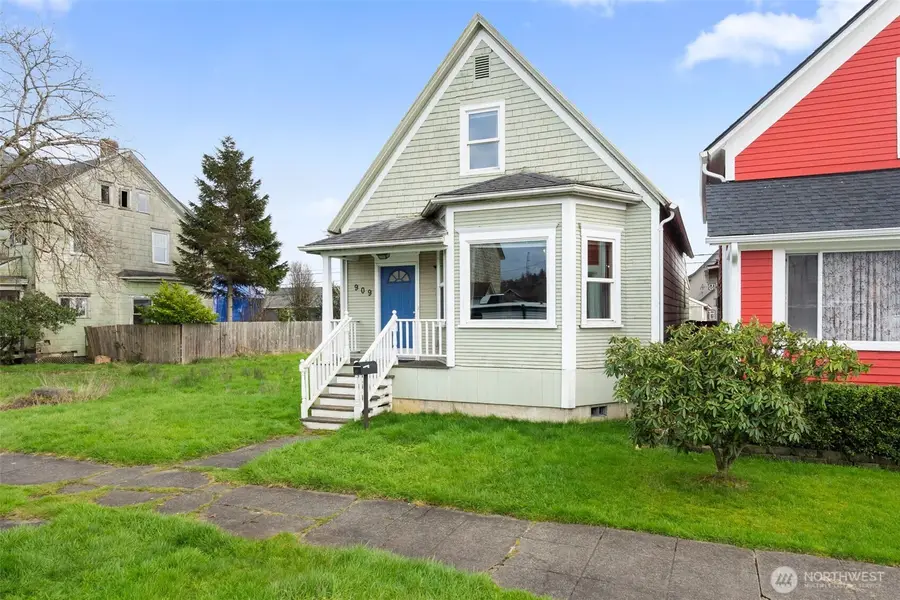 909 W Market Street, Aberdeen, WA 98520 - #3