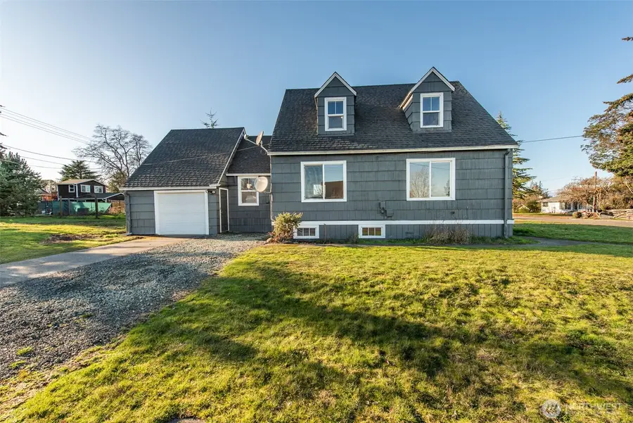 1202 W 9th Street, Port Angeles, WA 98363 - #2