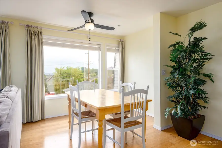 910 34th Street #202, Anacortes, WA 98221 - #2