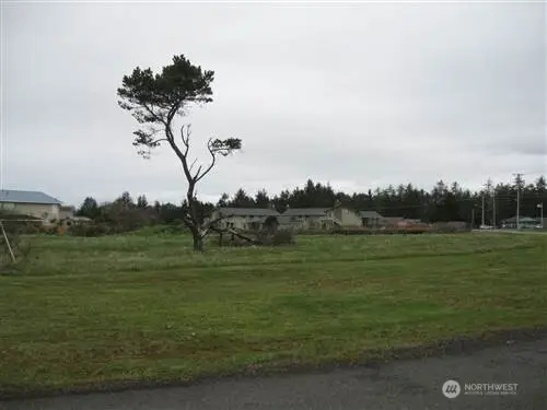 1049 Discovery Avenue Se #TR C, Ocean Shores, WA 98569 - #1