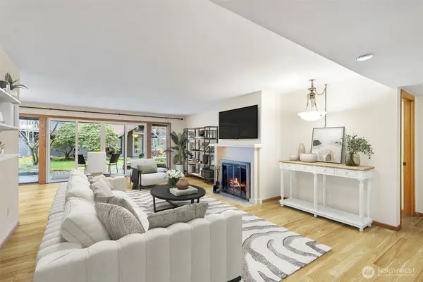 1602 NE 140th Street #N2, Seattle, WA 98125