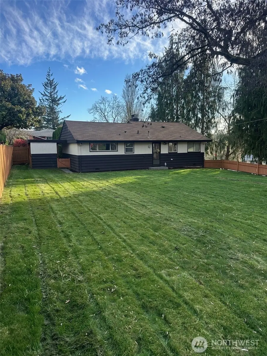 3504 NE 135th Street, Seattle, WA 98125 - #2