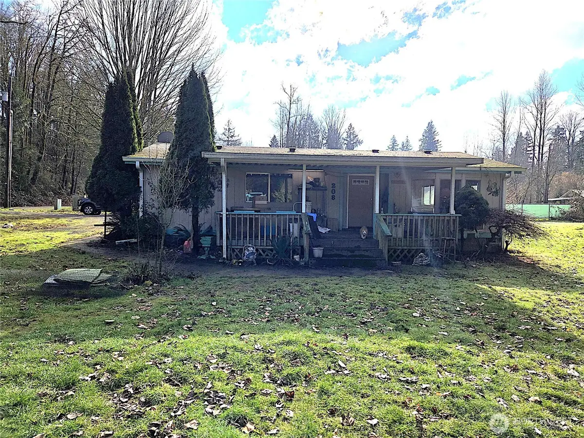 208 Burma Road, Castle Rock, WA 98611 - #1