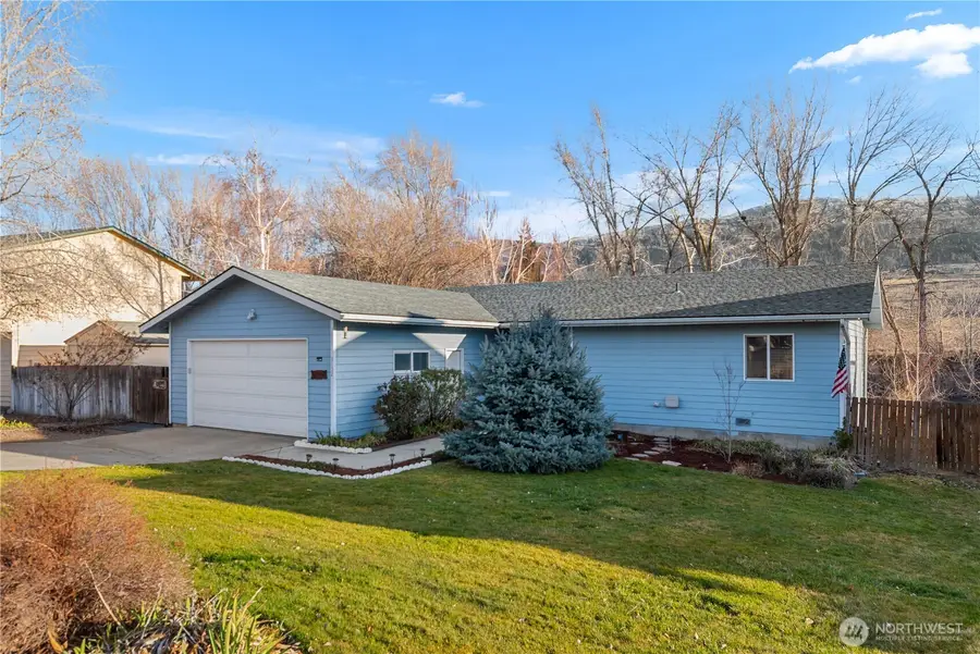 3152 Bermuda Street, Malaga, WA 98828 - #2