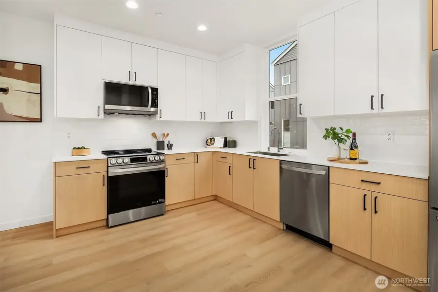 18011 2nd Avenue Ne #A, Shoreline, WA 98155 - #2