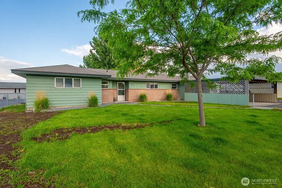 1609 W Lakeside Drive, Moses Lake, WA 98837 - #3