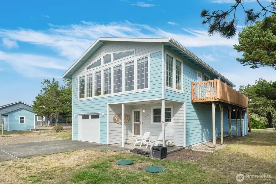 32208 G Street, Ocean Park, WA 98640 - #2