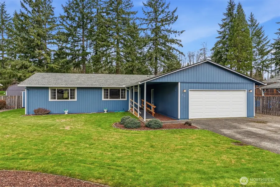 210 Beacon Hill Drive, Longview, WA 98632 - #2