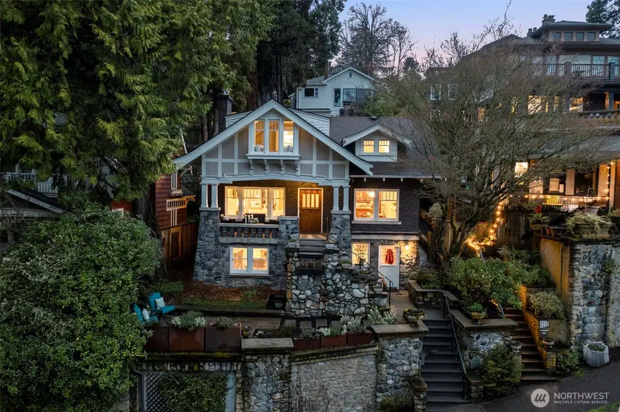 1107 Grand Avenue, Seattle, WA 98122 - #2