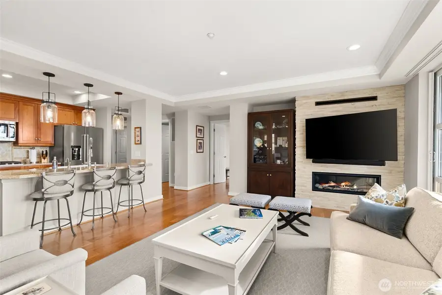 10047 Main Street #410, Bellevue, WA 98004 - #2