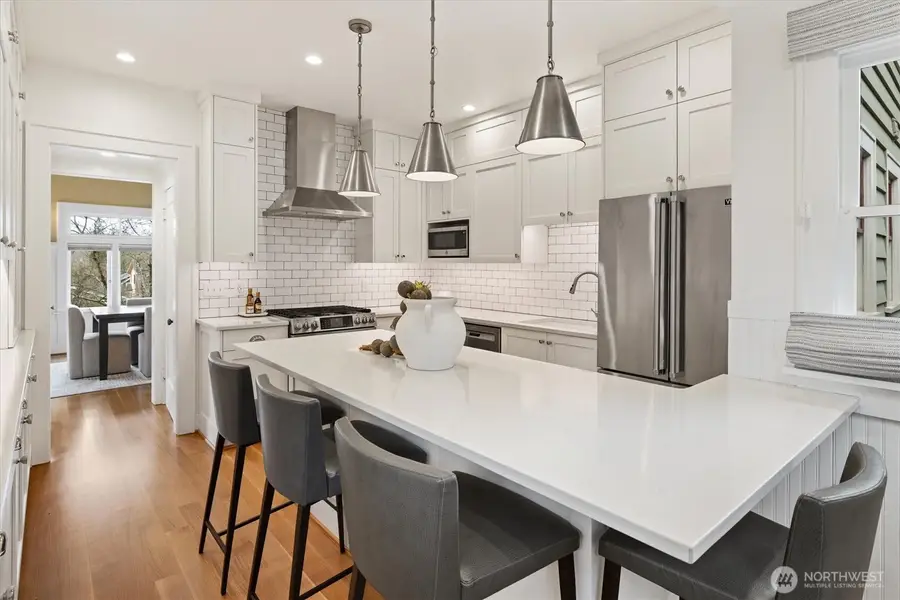 6303 18th Avenue Ne, Seattle, WA 98115 - #2