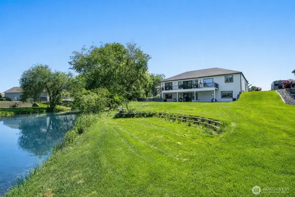 800 S Camas Place, Moses Lake, WA 98837