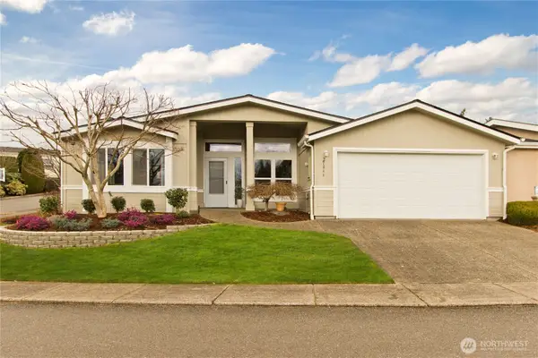 27411 218th Lane Se #92, Maple Valley, WA 98038