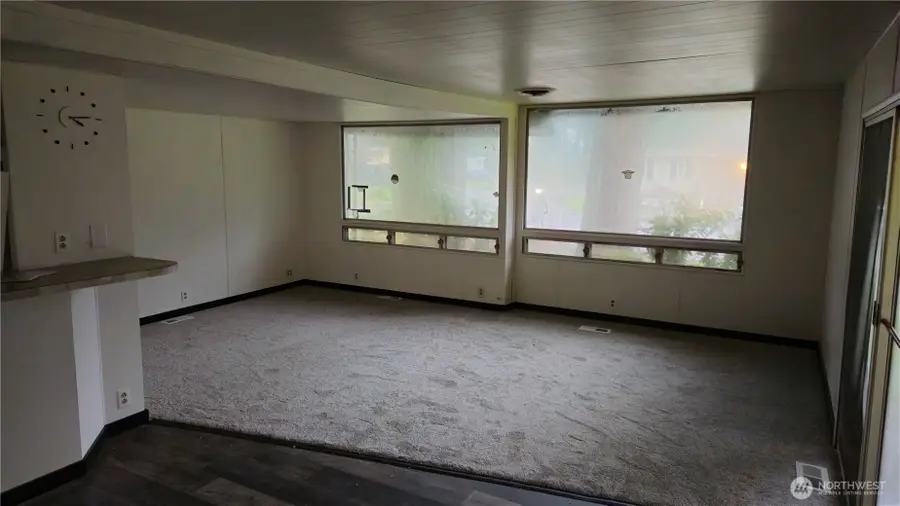 8021 Old Pacific Highway #4, Castle Rock, WA 98661 - #3