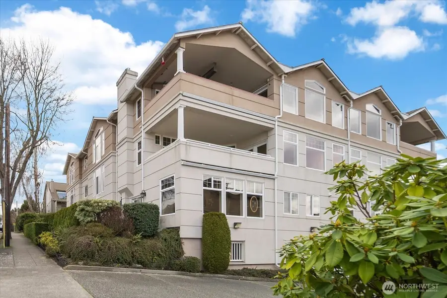 546 Walnut Street #201, Edmonds, WA 98020 - #3