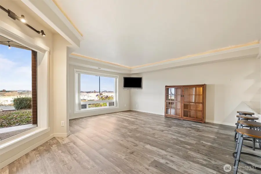 300 Columbia Point Drive #D101, Richland, WA 99352 - #2