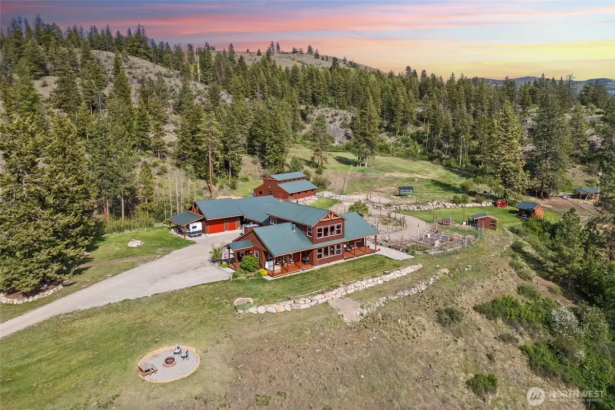 40 Happy Jack Road, Curlew, WA 99118 - #1