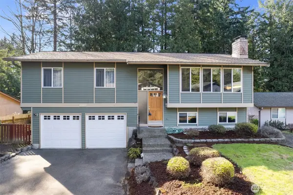 7479 Woodridge Lane Nw, Bremerton, WA 98311